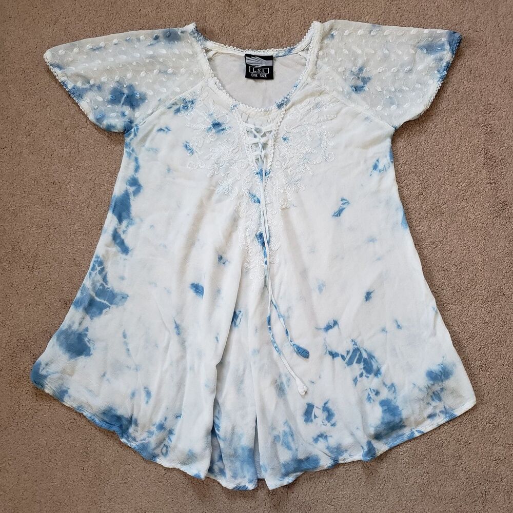 L.S.I Blue White Tie Dye Tunic Flutter Top Embroidered Lace Up Front Relaxed Fit